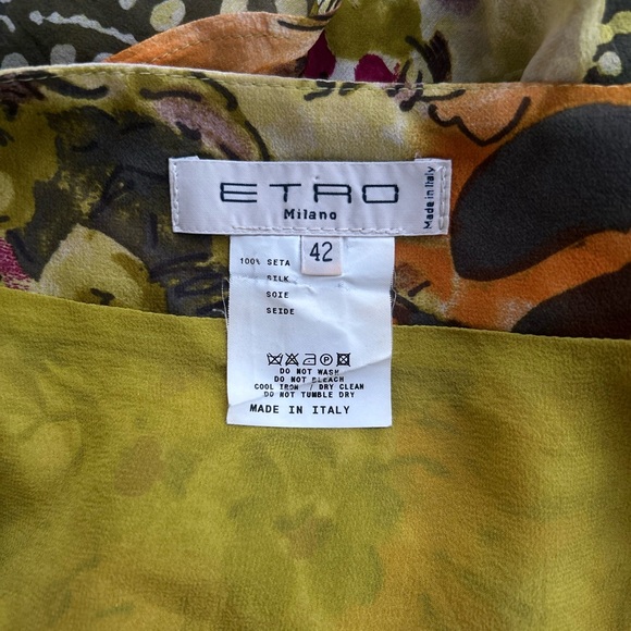 ETRO Milano 100% Silk Tiered Mini Skirt Floral Print Made in Italy IT 42 Luxury - Picture 3 of 8